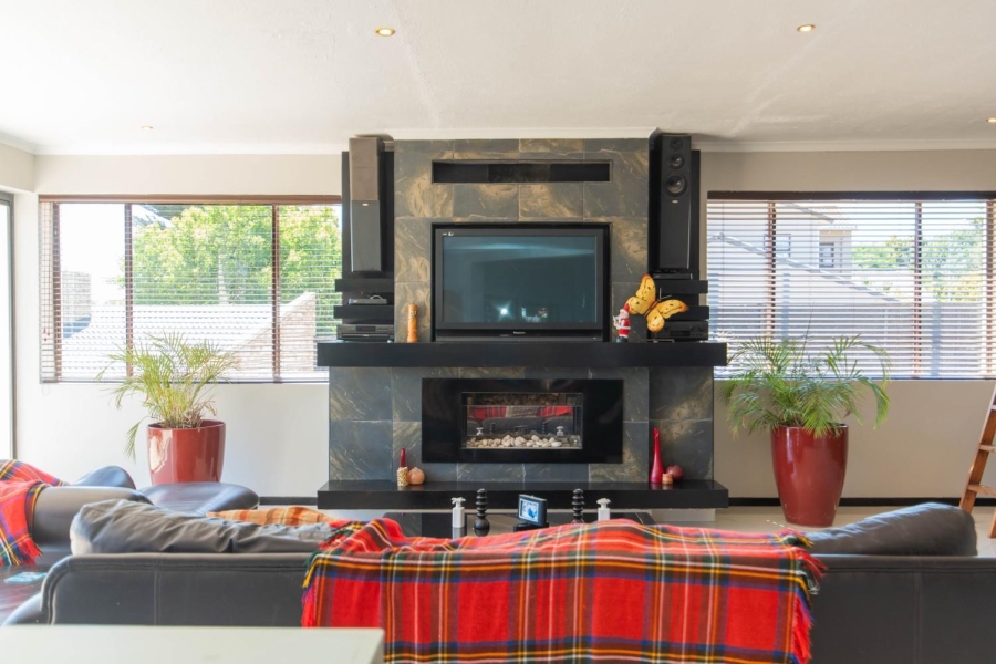 6 Bedroom Property for Sale in Walmer Heights Eastern Cape